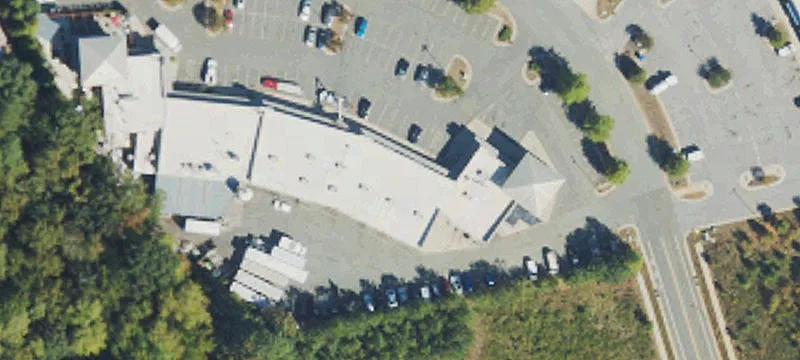Custom-Buildout Retail Suite