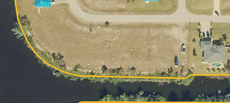 1812 NW 2nd Ter, Cape Coral, FL 33993