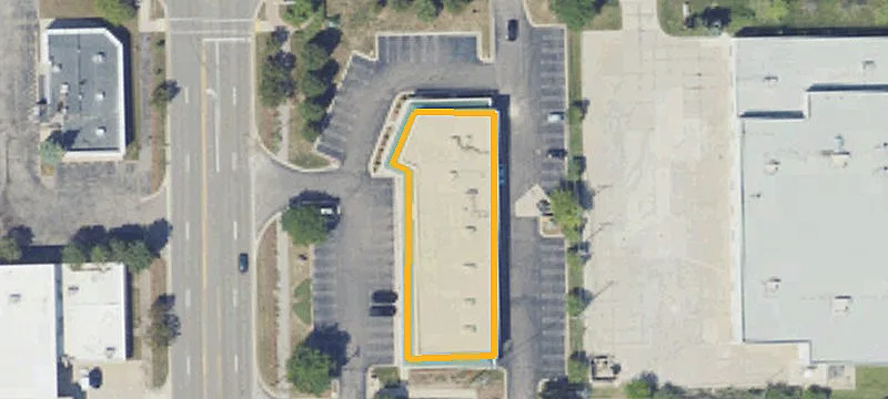 Endcap Strip Mall Space