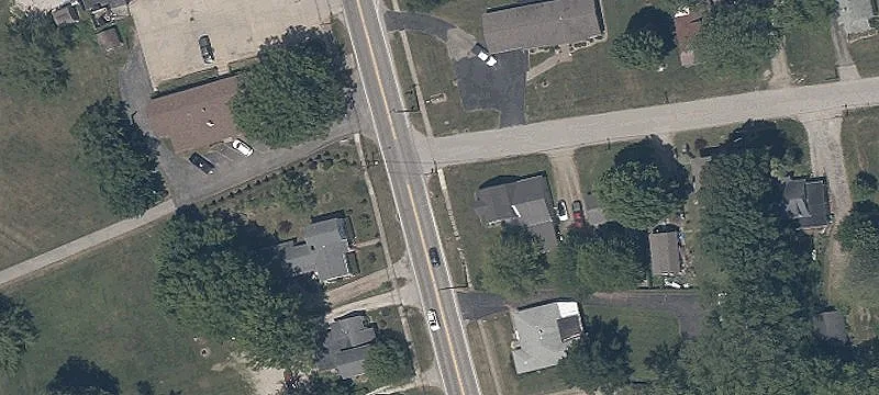 Manufacturing Facility with Acreage