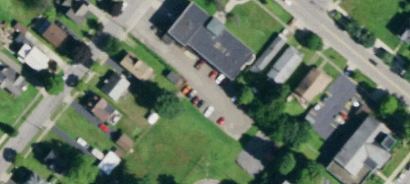 20-Unit Apartment Building