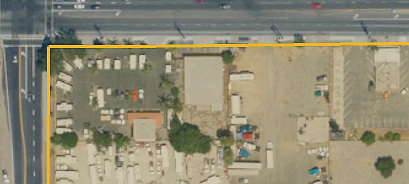 Commercial Land With Existing Shed