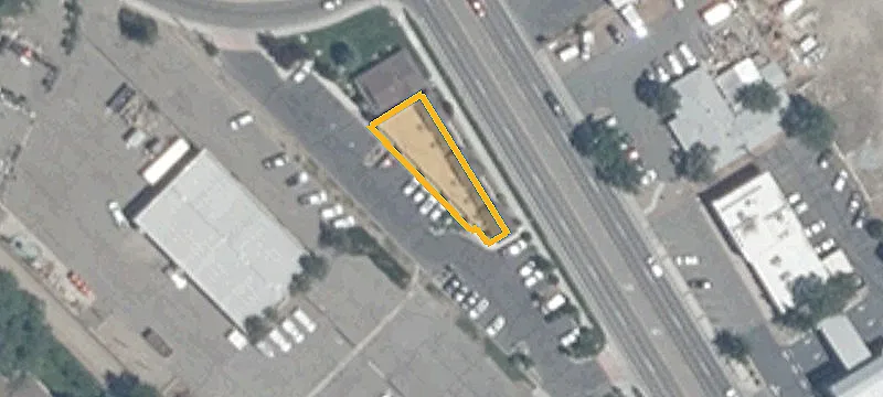 Office Unit with Highway Exposure