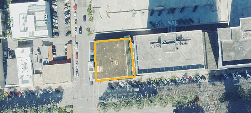Mixed-Use Property With Office Floors