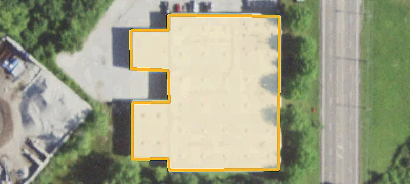 Distribution Warehouse with Loading Docks