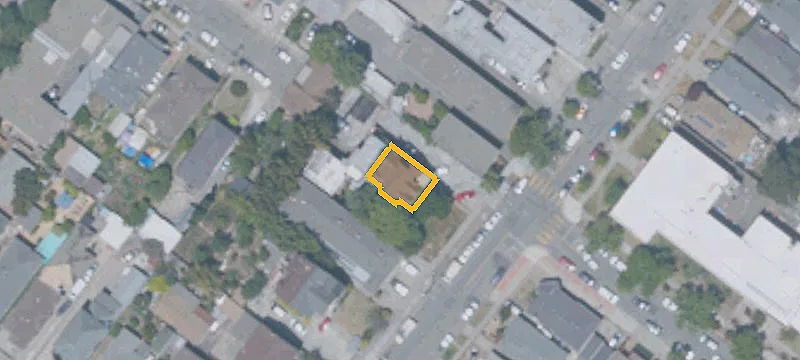 Occupied 5-Unit Apartment Building
