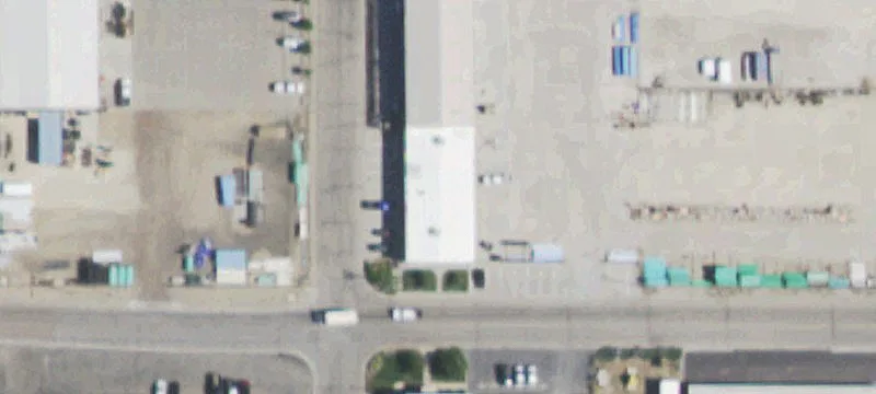 Flex Building With Warehouse Access