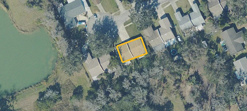 Updated Duplex with Screened Porch
