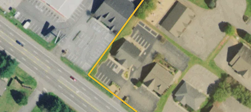 End-Cap Retail Space