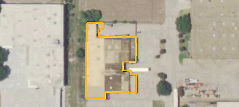 Renovated Flex Space with Dock