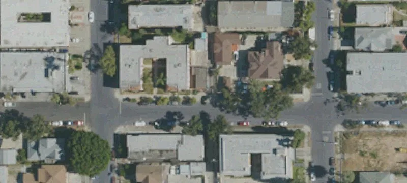 11-Unit Courtyard Apartment Building