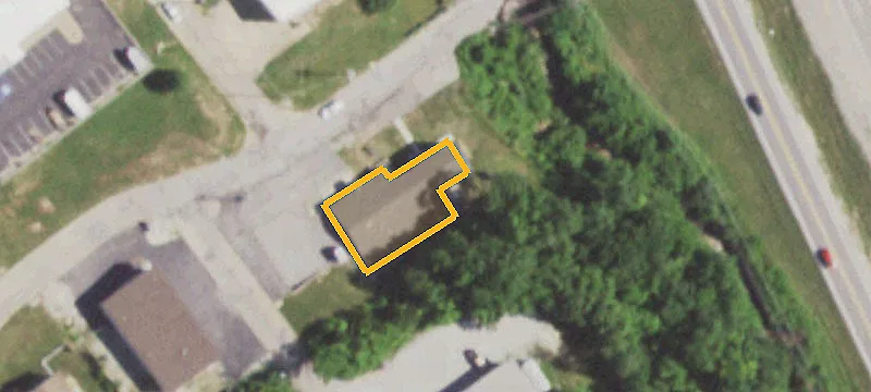 Small Office Unit With Shared Amenities