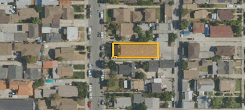 10-Unit Apartment Building
