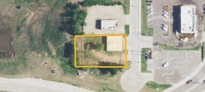 Fenced-Yard Flex Space