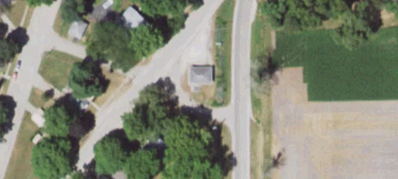 Storefront Property with Private Bath
