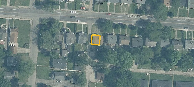 Two-Unit Duplex with Hardwood Floors