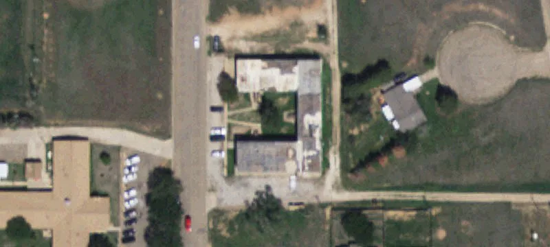24-Unit Updated Apartment Building