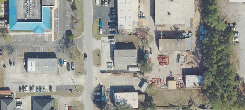 Fenced Flex Space with Warehouse