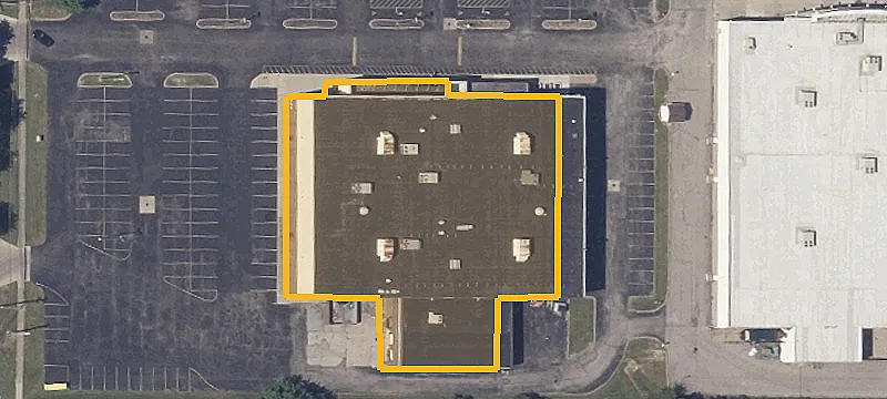 NNN Commercial Building