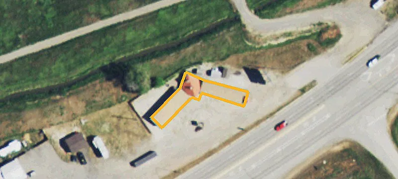 Drive-Through Restaurant with Picnic Area
