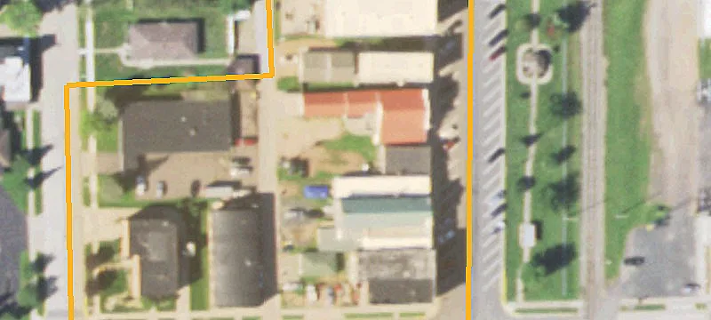 Adaptable Storefront Property