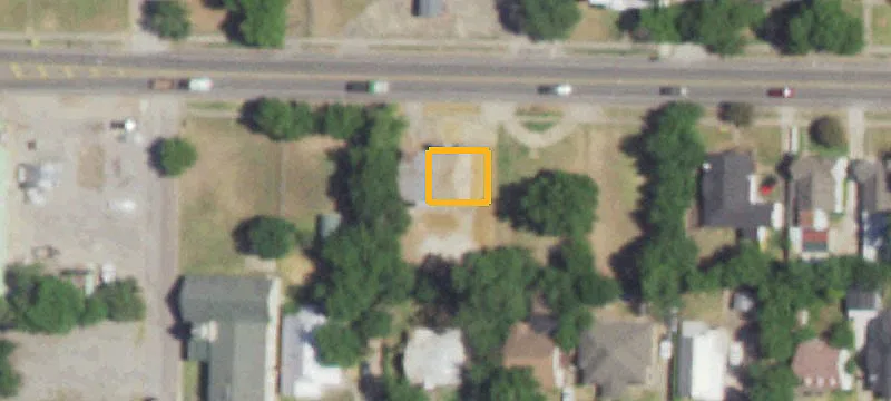 Updated Quadplex with Parking