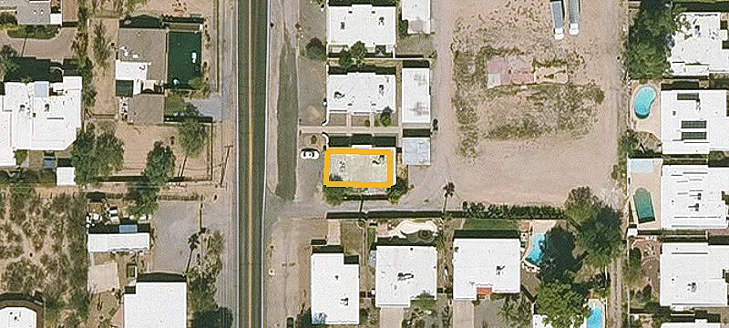 Duplex with Fenced Backyards