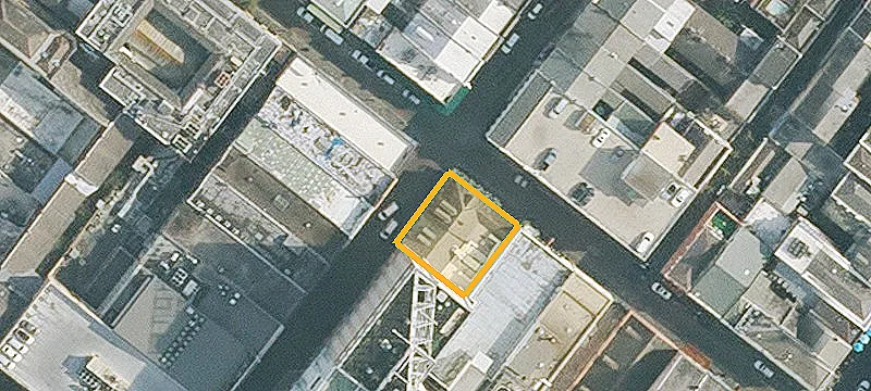 Split-Level Retail Space