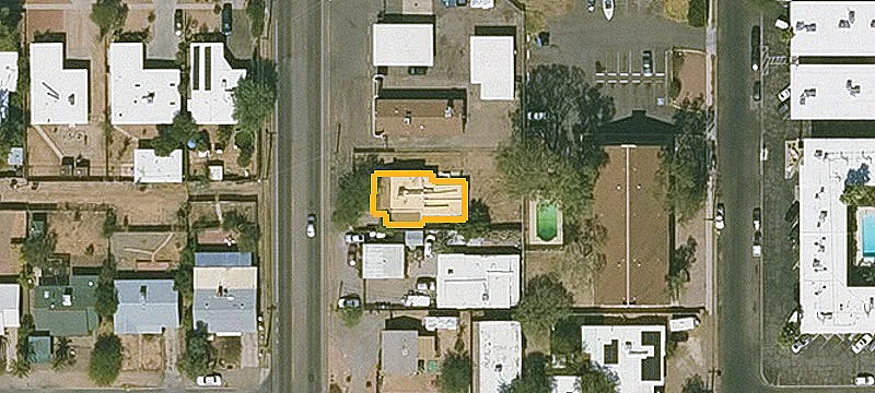 Fenced-Yard Flex Space