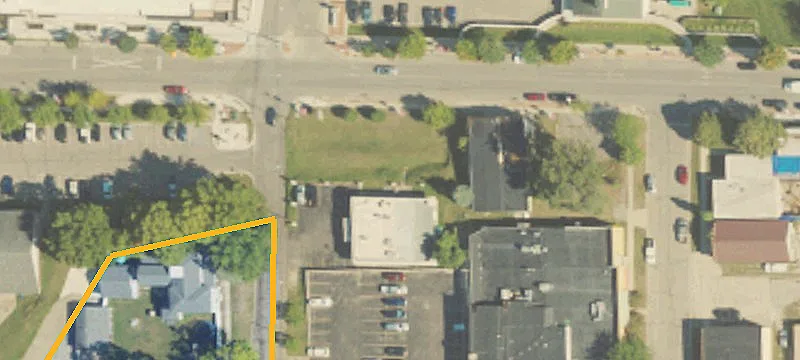 Office Suite With Shared Parking