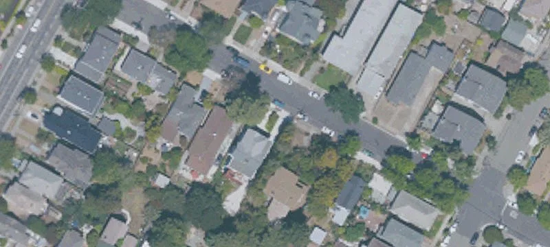 6-Unit Apartment Building