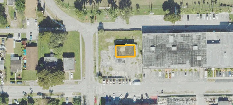 2351 Thomas St, Hollywood, FL 33020