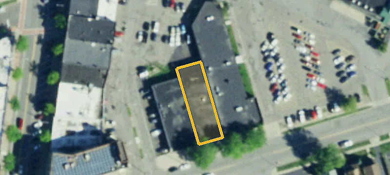 Multi-Suite Retail Space