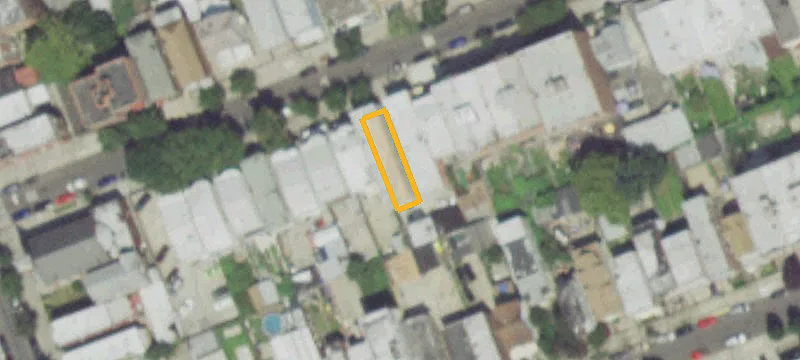 Courtyard Multifamily Property