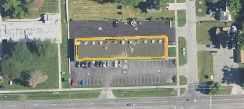 Retail Space in Shopping Center
