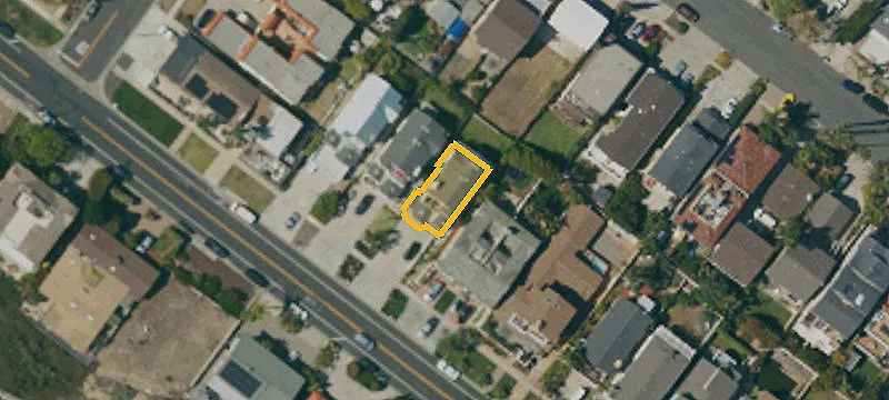 Updated Ocean-View Duplex