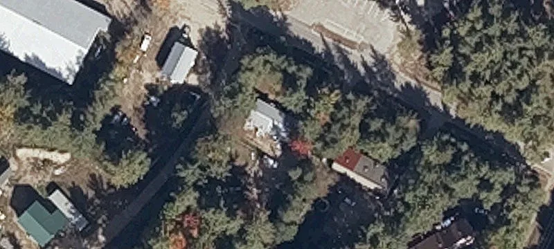 3-Unit Triplex with Acreage