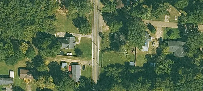 Three-Unit Triplex with Tiny Homes