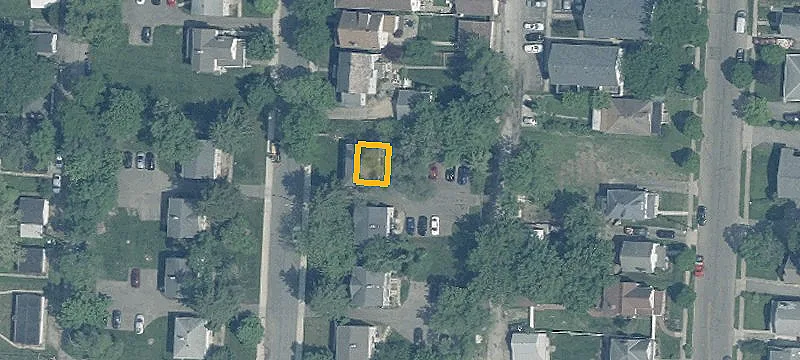 Month-to-Month Duplex with Basement Space