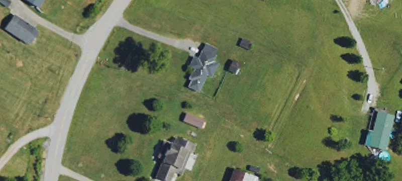 Unrestricted Riverfront Land
