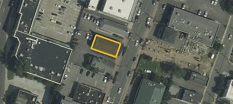 Second-Floor Retail Space