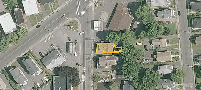 Mixed-Use Property with Covered Patio