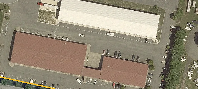 Flex Space With Office Build-Outs