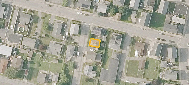 Renovated Duplex with Off-Street Parking