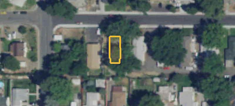 Updated Duplex with Fenced Yard