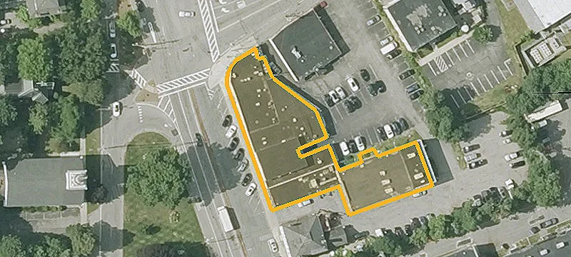 Rear Retail Unit with Parking