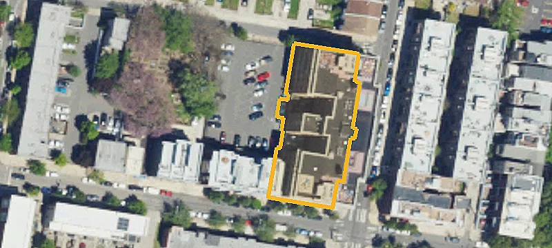 Bi-Level Loft Income Property