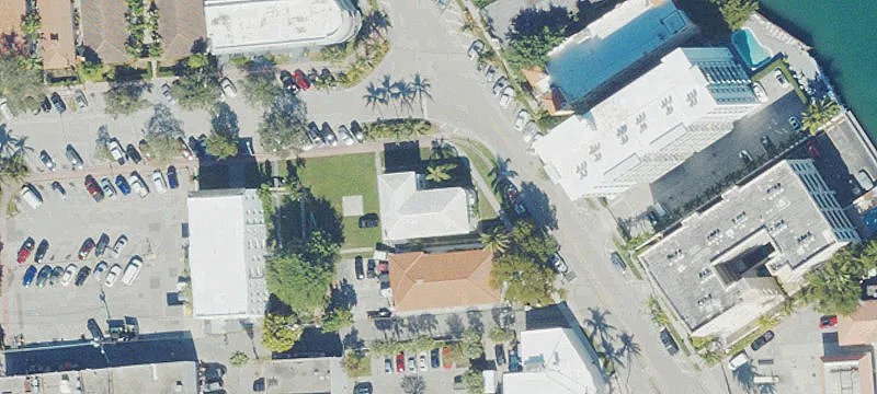 8-Unit Apartment Building