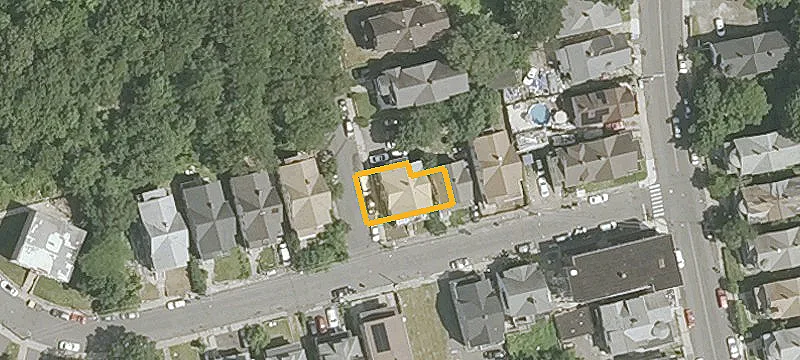 Third-Floor Residential Income Property