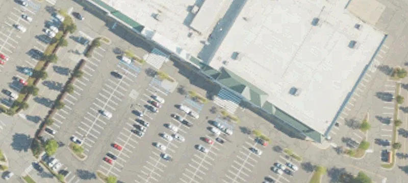 Mixed-Use Retail Building with Warehouse